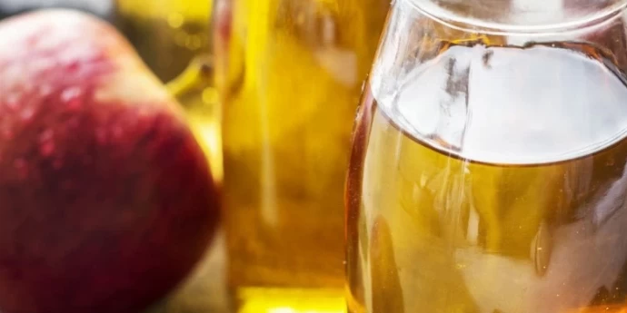 PET ZDRAVSTVENIH KORISTI OD JABUKOVOG SIRĆETA