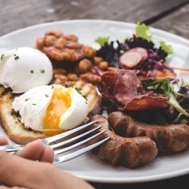 5 NAMIRNICA BOGATIH PROTEINOM