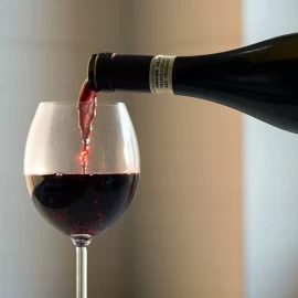 5 SAVETA ZA SERVIRANJE VINA POPUT PROFESIONALCA