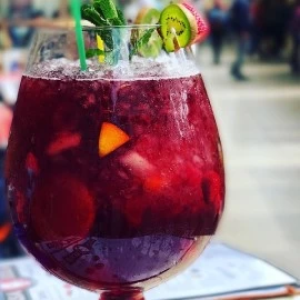 ŠEST ČINJENICA O SANGRIJI