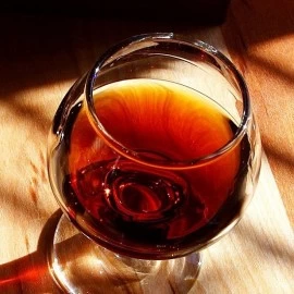 TESTIRANJE VINA - ŠTA GOVORE BOJA, MIRIS I UKUS O VINU?